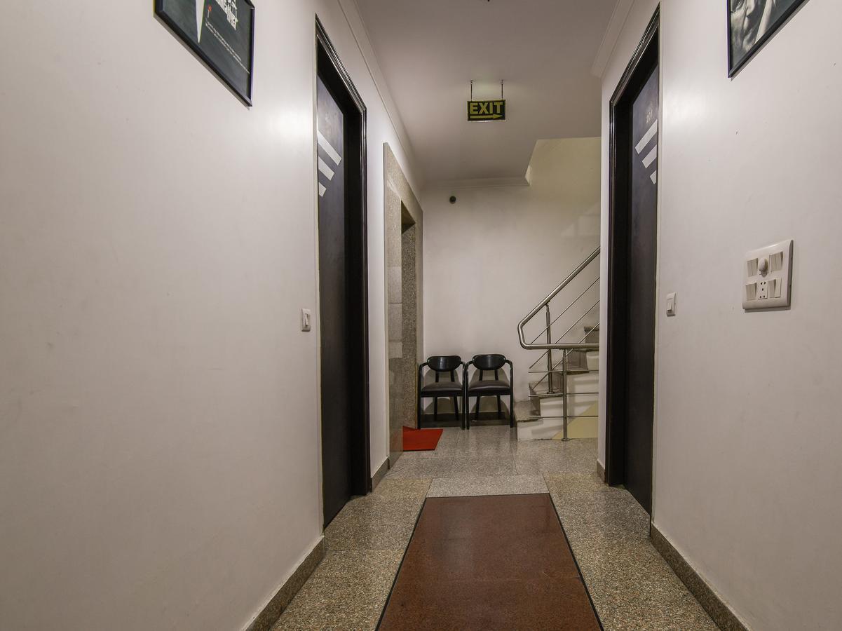 Hotel Amrit Villa Delhi  Exteriör bild