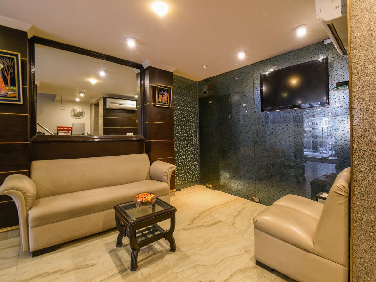 Hotel Amrit Villa Delhi  Exteriör bild